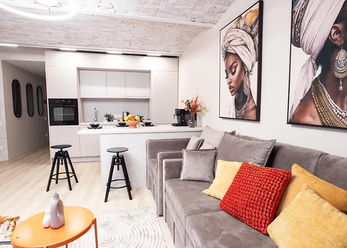 Dzīvoklis Esplanade Old Town Center - Self Check-in - Fast Wifi - Smart Tv