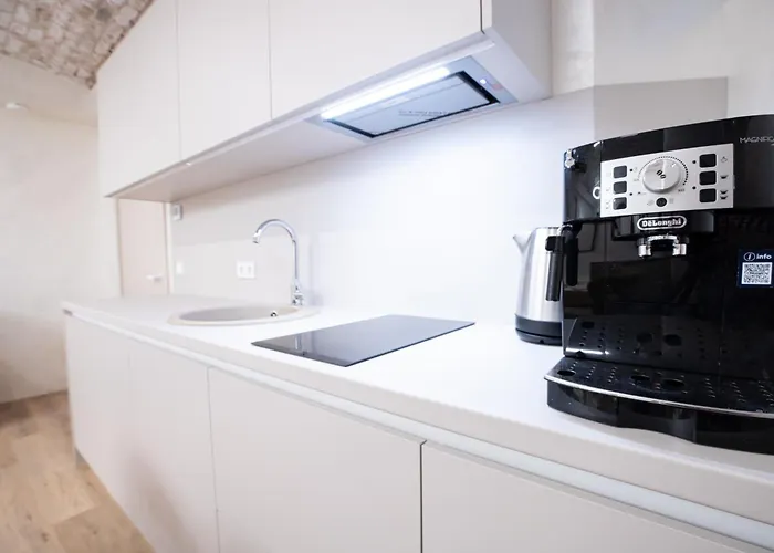 Dzīvoklis Esplanade Old Town Center - Self Check-in - Fast Wifi - Smart Tv